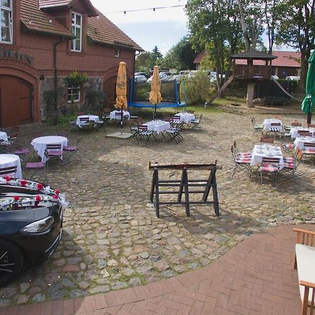 Hotel Zur Goldenen Kartoffel à Protzel Extérieur photo
