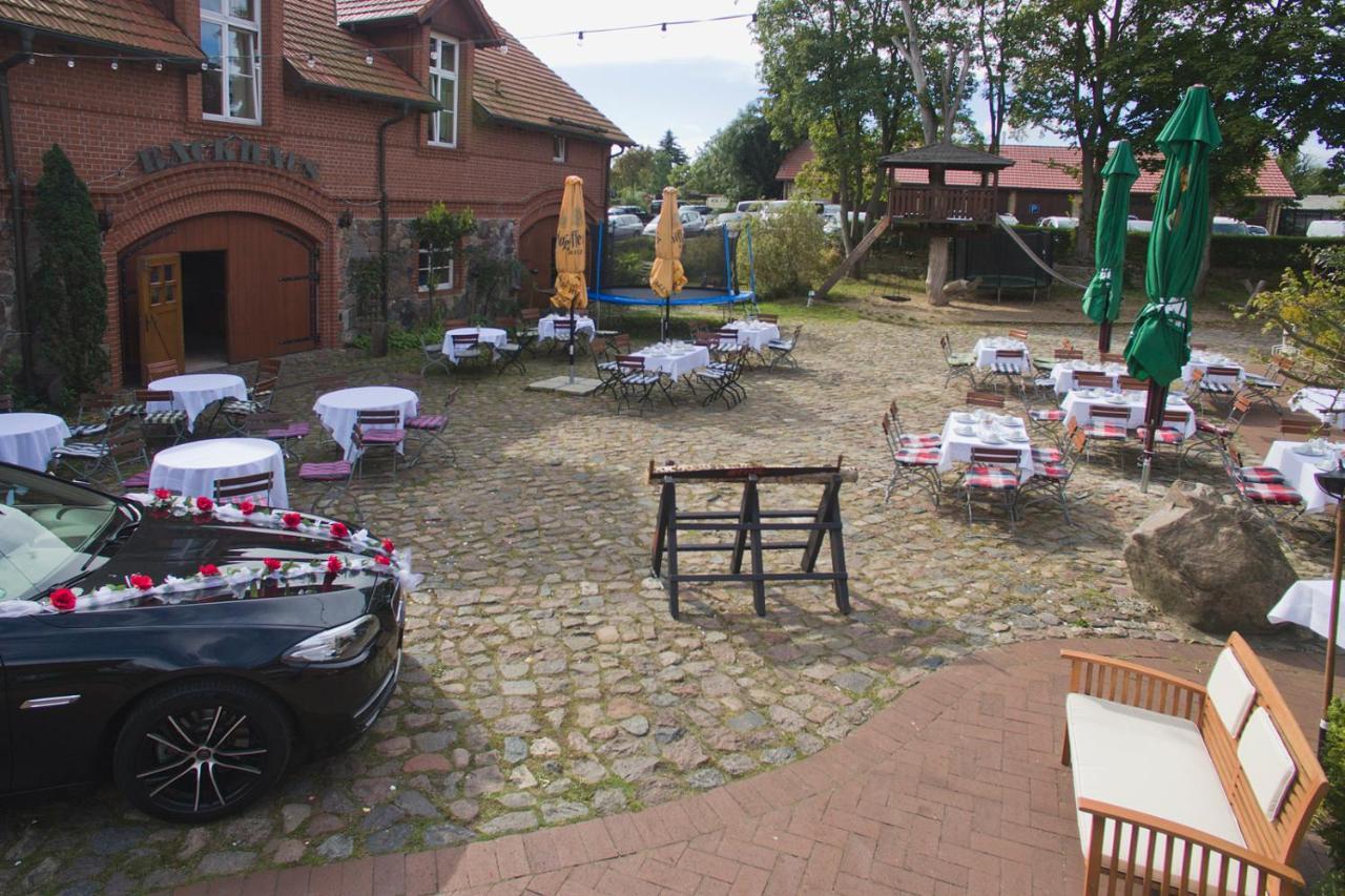 Hotel Zur Goldenen Kartoffel à Protzel Extérieur photo